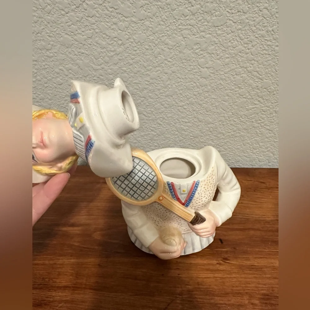 Set of 2 Fitz and Floyd Tennis Tea Pot‎ 1994  Man and Woman Tennis
